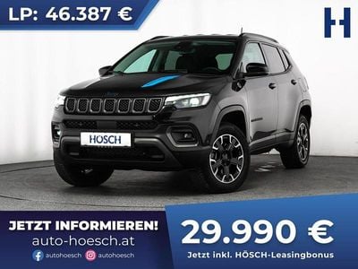 Gebraucht Jeep Compass Trailhawk 241 PS (177 kW) 2024 Schwarz SUV
