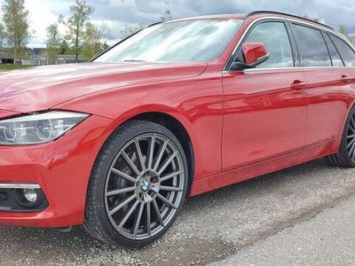 gebraucht BMW 330 330 i xDrive Touring Luxury Line Aut. Luxury Line