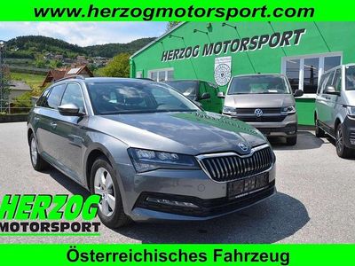 Grau Gebraucht 2021 Skoda Superb Kombi | € 21.440 (Fairer Preis)