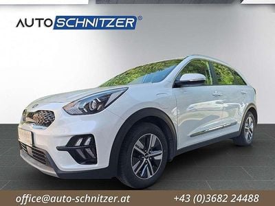 Weiß Gebraucht 2020 Kia Niro Silver SUV | € 17.990