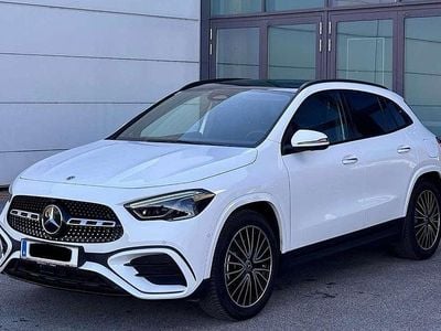 Weiß Gebraucht 2024 Mercedes GLA180 AMG line SUV | € 45.900