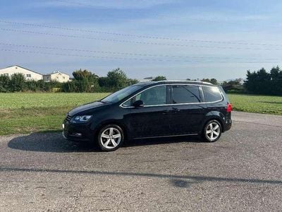 Schwarz Gebraucht 2010 VW Sharan Van / Kleinbus | € 13.000 (Etwas zu teuer)