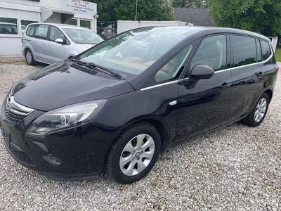 Schwarz Gebraucht 2014 Opel Zafira Tourer Van / Kleinbus | € 4.400 (Superpreis)