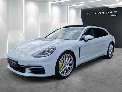 Weiß Gebraucht 2018 Porsche Panamera Kombi | € 58.990