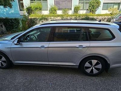 Silber Gebraucht 2016 VW Passat Trendline Kombi | € 11.900 (Fairer Preis)