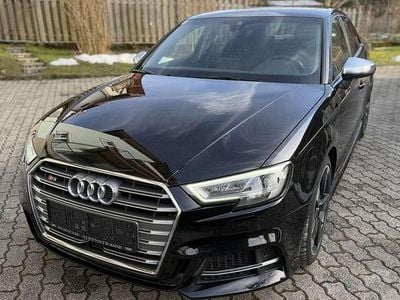 Schwarz Gebraucht 2018 Audi S3 Sportback Performance Kleinwagen | € 33.000