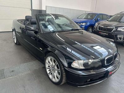 Schwarz Gebraucht 2002 BMW 318 Cabriolet Sport Line Cabrio | € 9.490