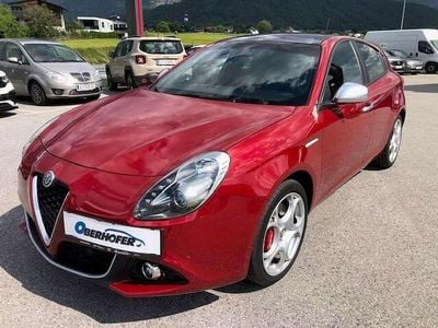 Gebraucht Alfa Romeo Giulietta Super 120 PS (88 kW) 2019 Rot Kleinwagen