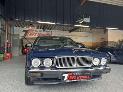 Gebraucht Jaguar XJ6 203 PS (149 kW) 1993 Blau Limousine
