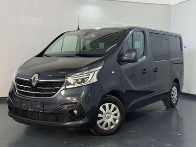 Grau Gebraucht 2019 Renault Trafic Business Van | € 17.990