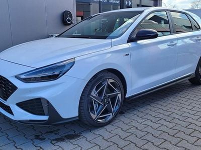 gebraucht Hyundai i30 N Line HB N-Line*LED*Navi*Shzg*Lhzg*PDC*Cam*ACC*18*