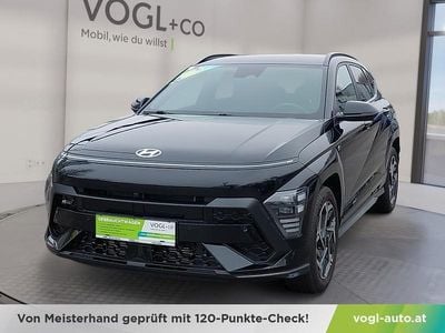 Gebraucht Hyundai Kona N Line 120 PS (88 kW) 2023 Schwarz SUV
