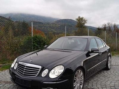 Mercedes E320