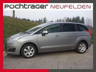 Grau Gebraucht 2016 Peugeot 5008 Business-Line Van / Kleinbus | € 12.990