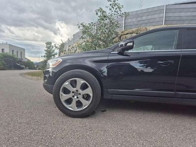 Gebraucht 2009 Volvo XC60 Momentum SUV | € 11.900 (Etwas zu teuer)