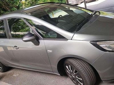 Silber Gebraucht 2014 Opel Zafira Tourer Van / Kleinbus | € 7.500 (Guter Preis)