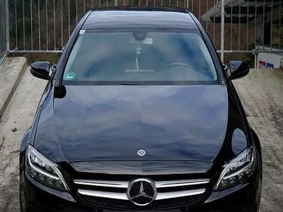 Gebraucht Mercedes C180 156 PS (114 kW) 2020 Schwarz Limousine