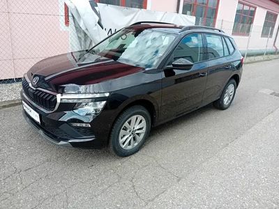Schwarz metallicperleffektno Gebraucht 2025 Skoda Kamiq Selection SUV | € 27.990 (Etwas zu teuer)