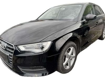 Schwarz Gebraucht 2013 Audi A3 Ambiente Limousine | € 11.490 (Fairer Preis)