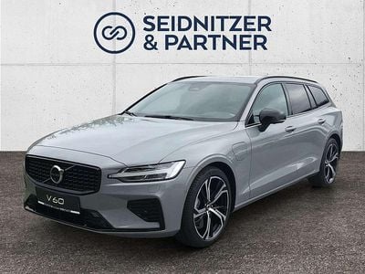 Grau Gebraucht 2024 Volvo V60 Ultra Kombi | € 54.900
