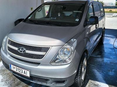 Silber Gebraucht 2010 Hyundai H-1 Van | € 13.000