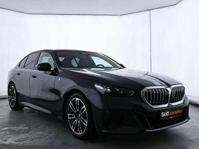 Gebraucht BMW 520 M Sport 197 PS (144 kW) 2025 Grau Limousine