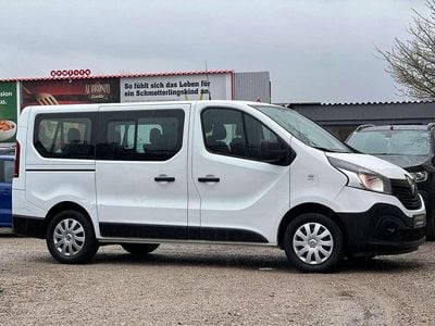 Weiß Gebraucht 2018 Renault Trafic Expression Van | € 13.990