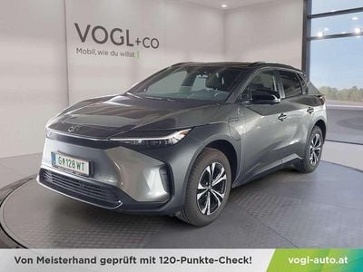 Gebraucht Toyota bZ4X 72 kW (99 PS) 2023 Grau SUV