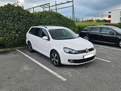 Gebraucht VW Golf 90 PS (66 kW) 2011 Weiß Kombi