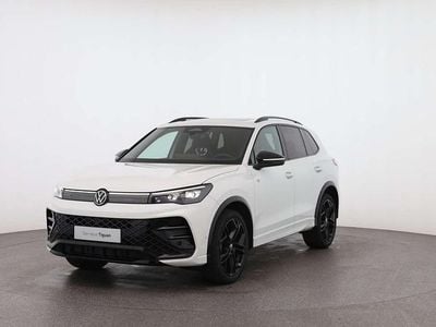 Weiss normal Gebraucht 2024 VW Tiguan R-line SUV | € 51.490