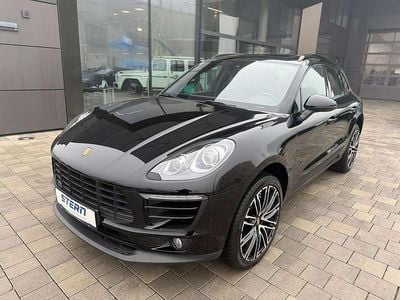 Schwarz Gebraucht 2018 Porsche Macan Turbo SUV | € 38.490