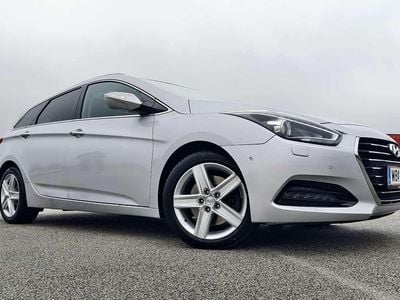 Silber Gebraucht 2015 Hyundai i40 Premium Kombi | € 13.200