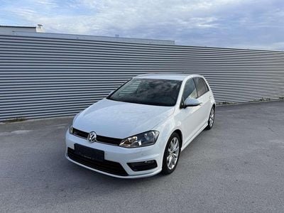 Gebraucht 2016 VW Golf VII R-line Limousine | € 9.900 (Fairer Preis)