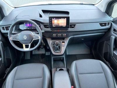 Gebraucht Renault Kangoo 116 PS (85 kW) 2024 Weiß Van / Kleinbus