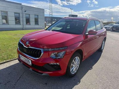 Rot Neu 2025 Skoda Kamiq Selection SUV | € 33.390 (Etwas zu teuer)