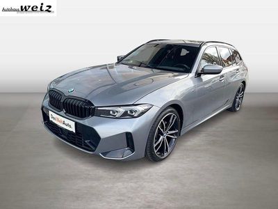 Dunkelgrau metallic Gebraucht 2022 BMW 320 M Sport Kombi | € 39.890