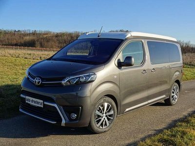 Grau Gebraucht 2024 Toyota Proace Van / Kleinbus | € 67.900