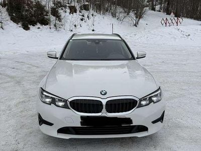 Gebraucht BMW 318 150 PS (110 kW) 2019 Weiß Kombi