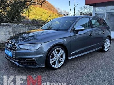 Grau Gebraucht 2015 Audi S3 Sportback Performance Kleinwagen | € 28.900