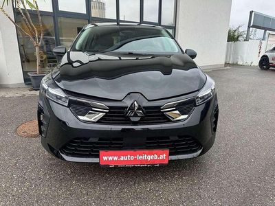 Neu Mitsubishi Colt Invite 91 PS (66 kW) 2025 Schwarz Limousine