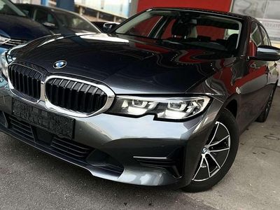 Grau Gebraucht 2020 BMW 316 Advantage Limousine | € 21.990 (Teuer)