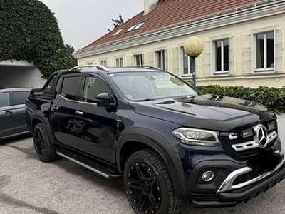 Gebraucht Mercedes X250 190 PS (139 kW) 2018 Blau Abholung