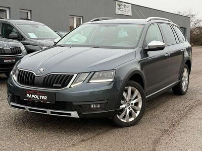 Grau Gebraucht 2020 Skoda Octavia Scout Scout 4x4 Kombi | € 24.590