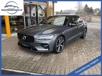 Grau Gebraucht 2020 Volvo S60 R-Design Limousine | € 26.990