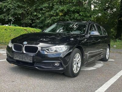 Gebraucht 2018 BMW 320 Comfort Edition Kombi | € 16.200