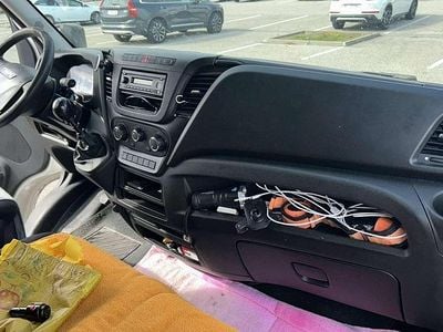 Weiß Gebraucht 2016 Iveco Daily Van | € 12.999