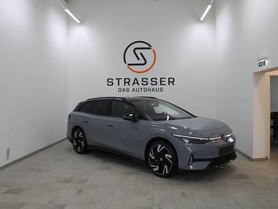 Mittelgrau normal Gebraucht 2025 VW ID.7 GTX Kombi | € 69.900