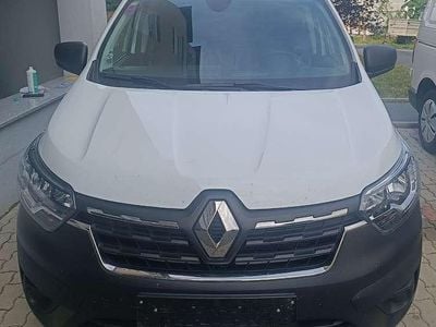 Weiß Gebraucht 2023 Renault 15 Coupé | € 16.990