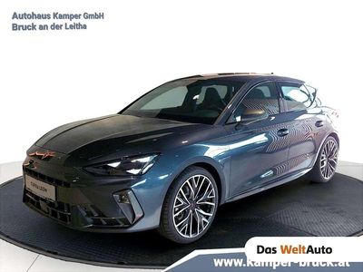 Neu Cupra Leon 150 PS (110 kW) 2025 Grau Limousine