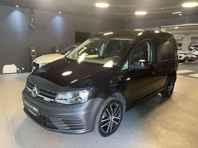 Schwarz Gebraucht 2017 VW Caddy Trendline Van / Kleinbus | € 19.490 (Teuer)